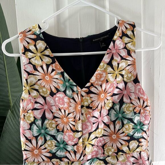 Banana Republic Daisy Multicolored Fit and Flare Dress - Picture 3 of 8
